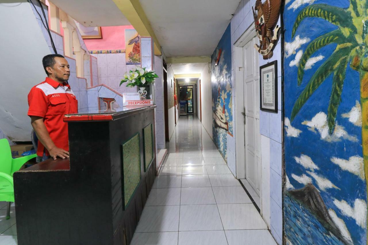 Dharmawati Homestay Syariah At Terminal Purabaya Waru Dış mekan fotoğraf
