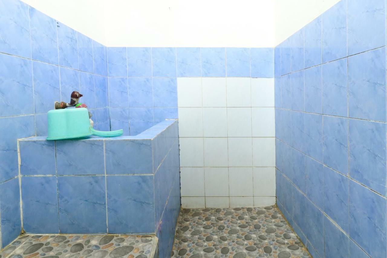 Dharmawati Homestay Syariah At Terminal Purabaya Waru Dış mekan fotoğraf