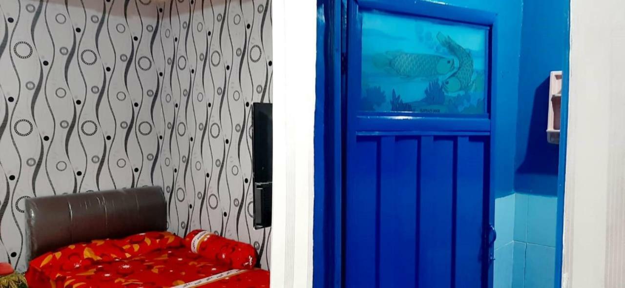 Dharmawati Homestay Syariah At Terminal Purabaya Waru Dış mekan fotoğraf